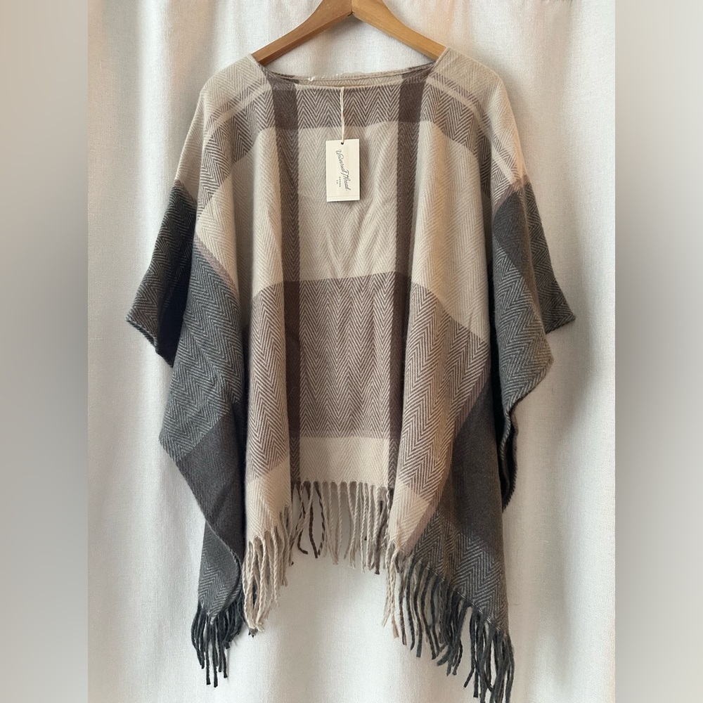 Universal Thread Plaid Poncho with Fringe